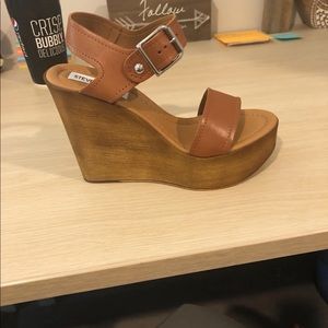 Brown wedges
